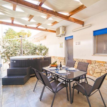 Al Mare Villa Porto Palo Exterior photo