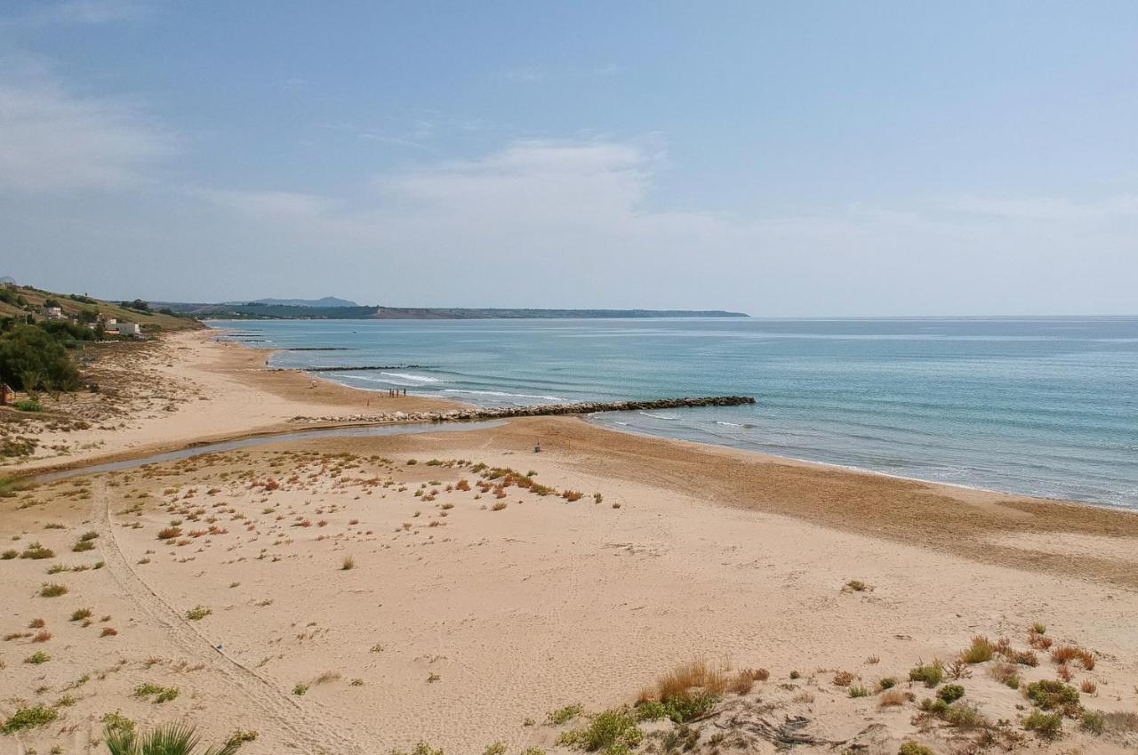 Al Mare Villa Porto Palo Exterior photo