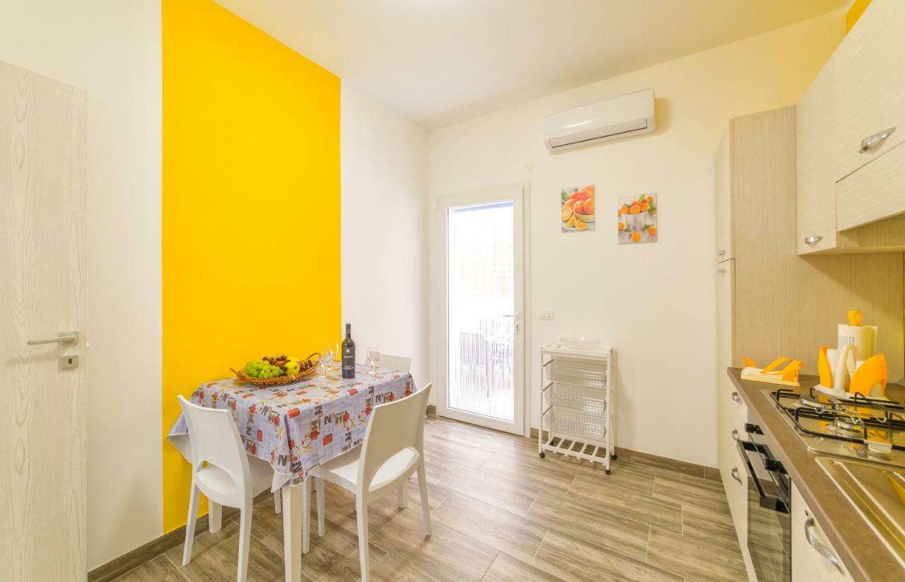 Al Mare Villa Porto Palo Exterior photo